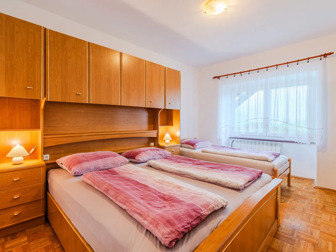 bedroom - apartment hosnar
